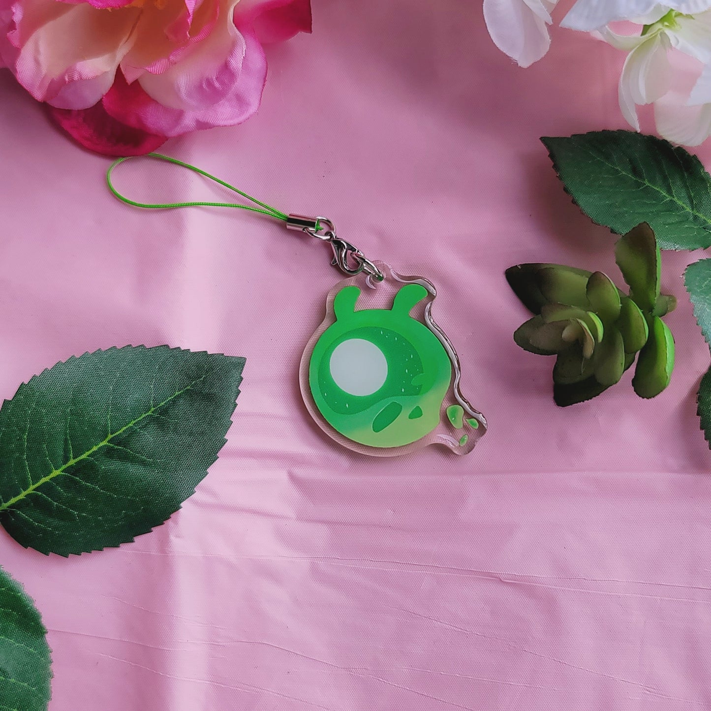 Moss Mini Seelie | Acrylic Charm